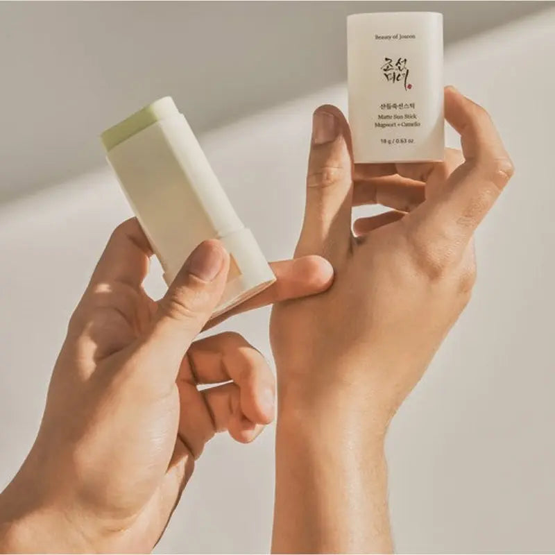 Beauty of Joseon - Matte sun stick : Mugwort+Camelia SPF50 PA++++ - 18g Pharmacie Lariboisière Shop