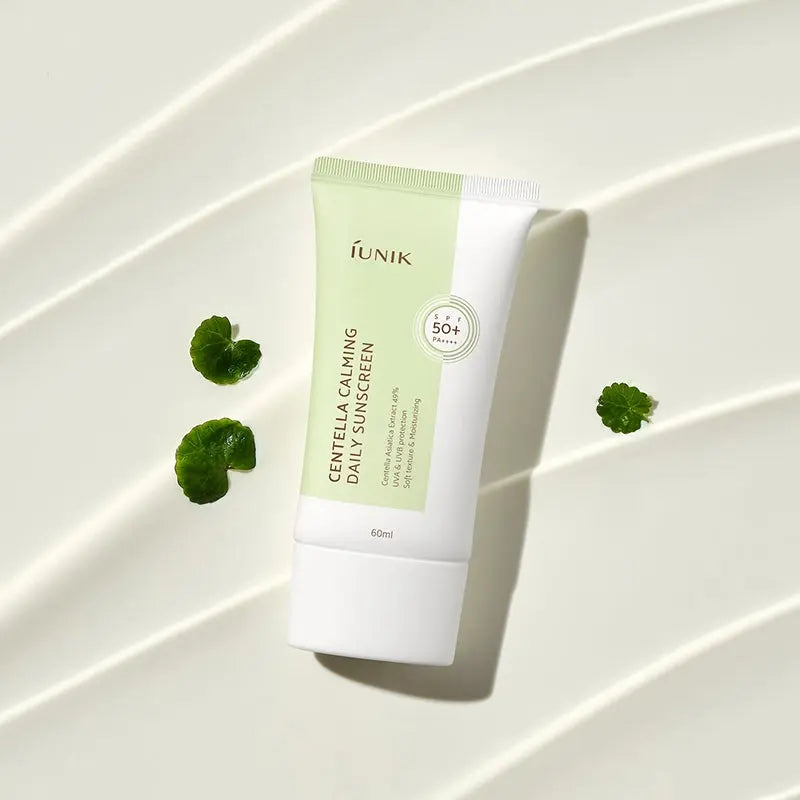 IUNIK - Centella Calming Daily Sunscreen SPF 50+ PA++++ - 60 ml Pharmacie Lariboisière Shop