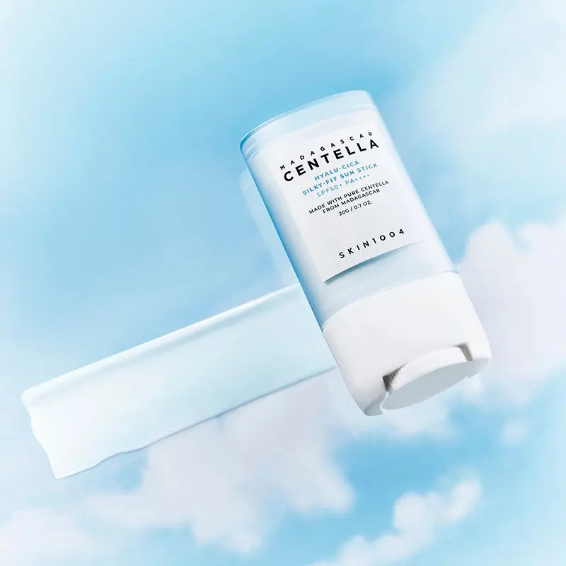 SKIN1004 - Madagascar Centella Hyalu-Cica Silky-fit Sun Stick SPF50+ PA++++ - 20g Pharmacie Lariboisière Shop