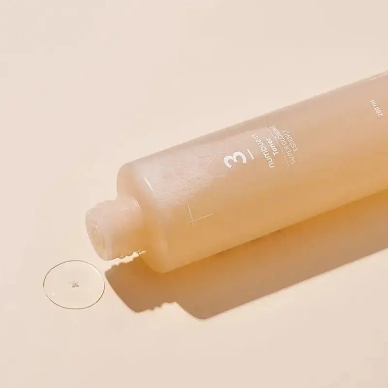Numbuzin - No.3 Super Glowing Essence Toner - 200 ml Pharmacie Lariboisière Shop