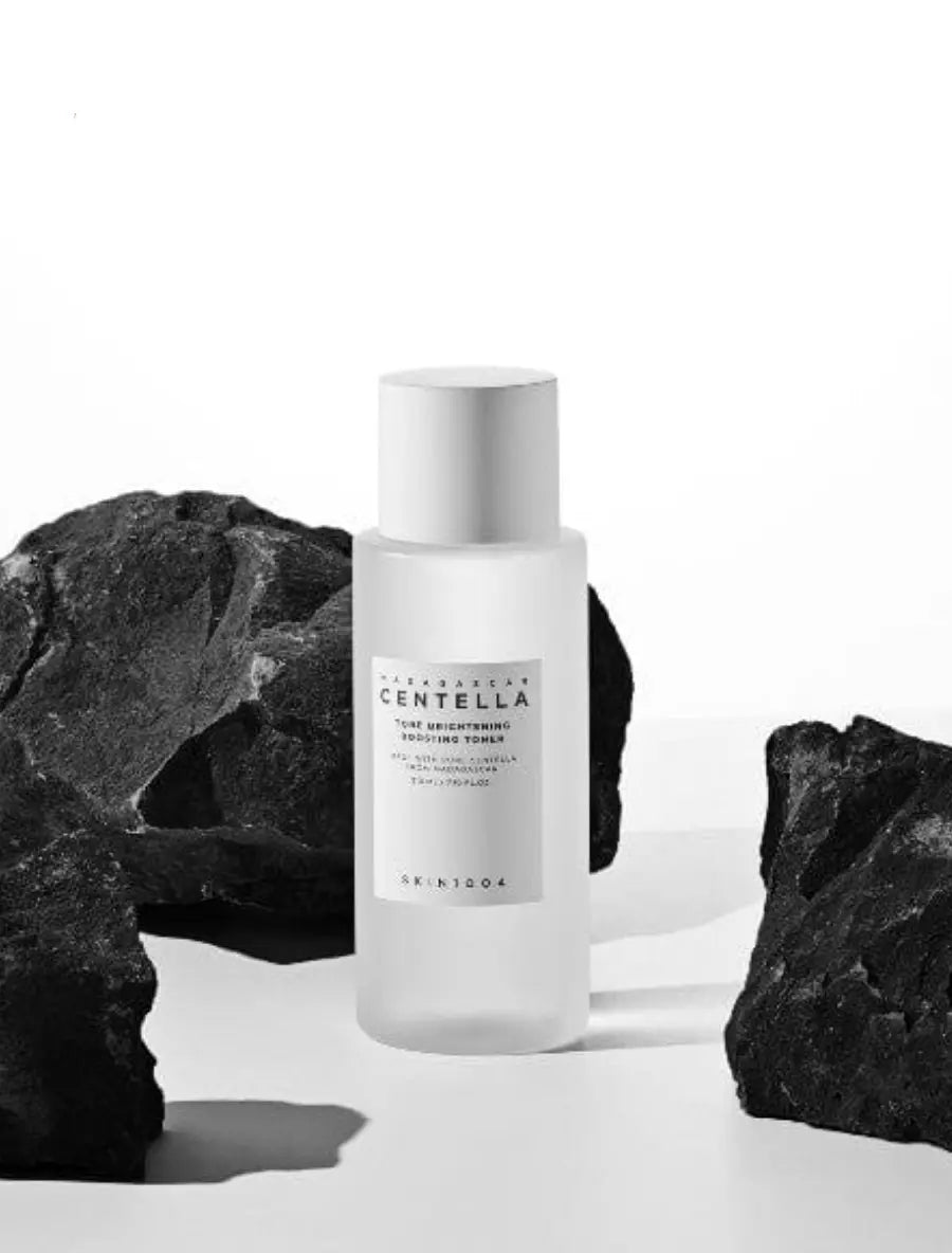 SKIN1004 MADAGASCAR CENTELLA ToneBrightening Boosting Toner 210ml - Lariboisière Shop