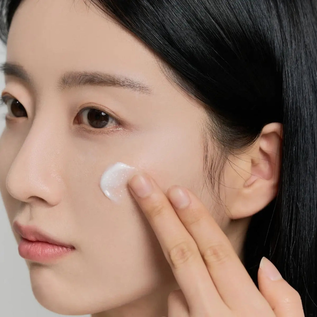 SKIN1004 - Madagascar Centella Tone Brightening Capsule Cream - 75 ml Lariboisière Shop