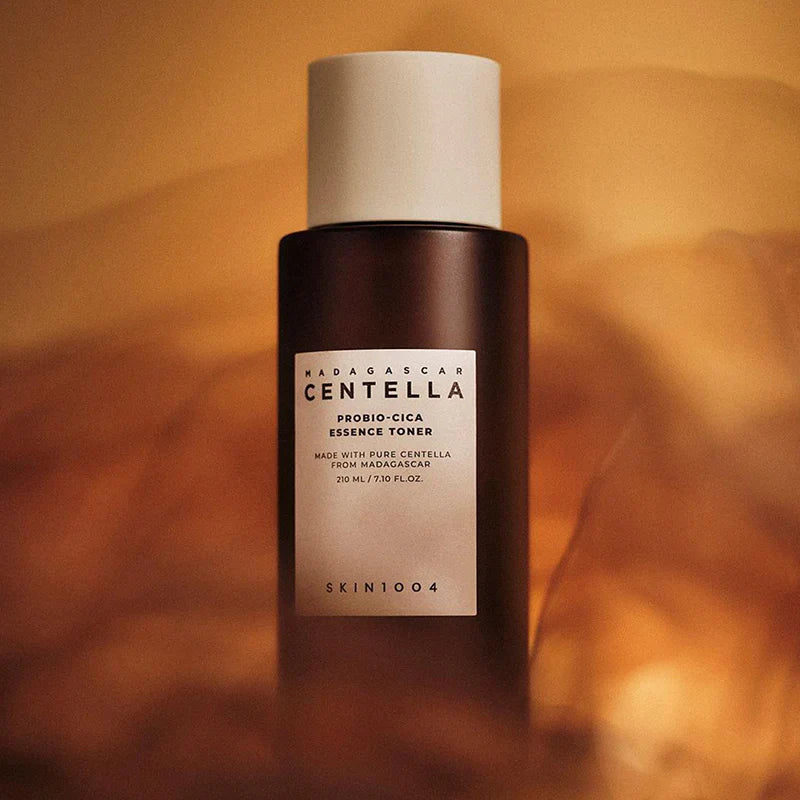 SKIN1004 - Madagascar Centella Probio-Cica Essence Toner - 210 ml